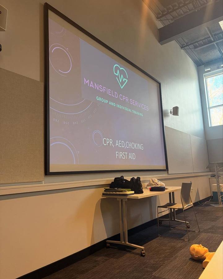 Mansfield CPR Services classroom presentation slide